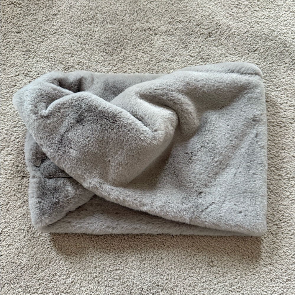 Soft Gray Faux Fur Infinity Scarf